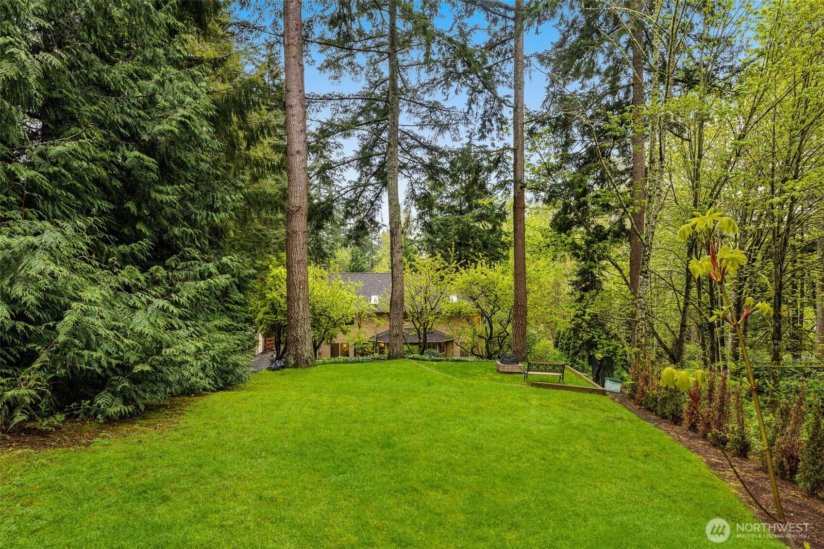 18316 NE 133rd Street , Redmond, WA 98052
