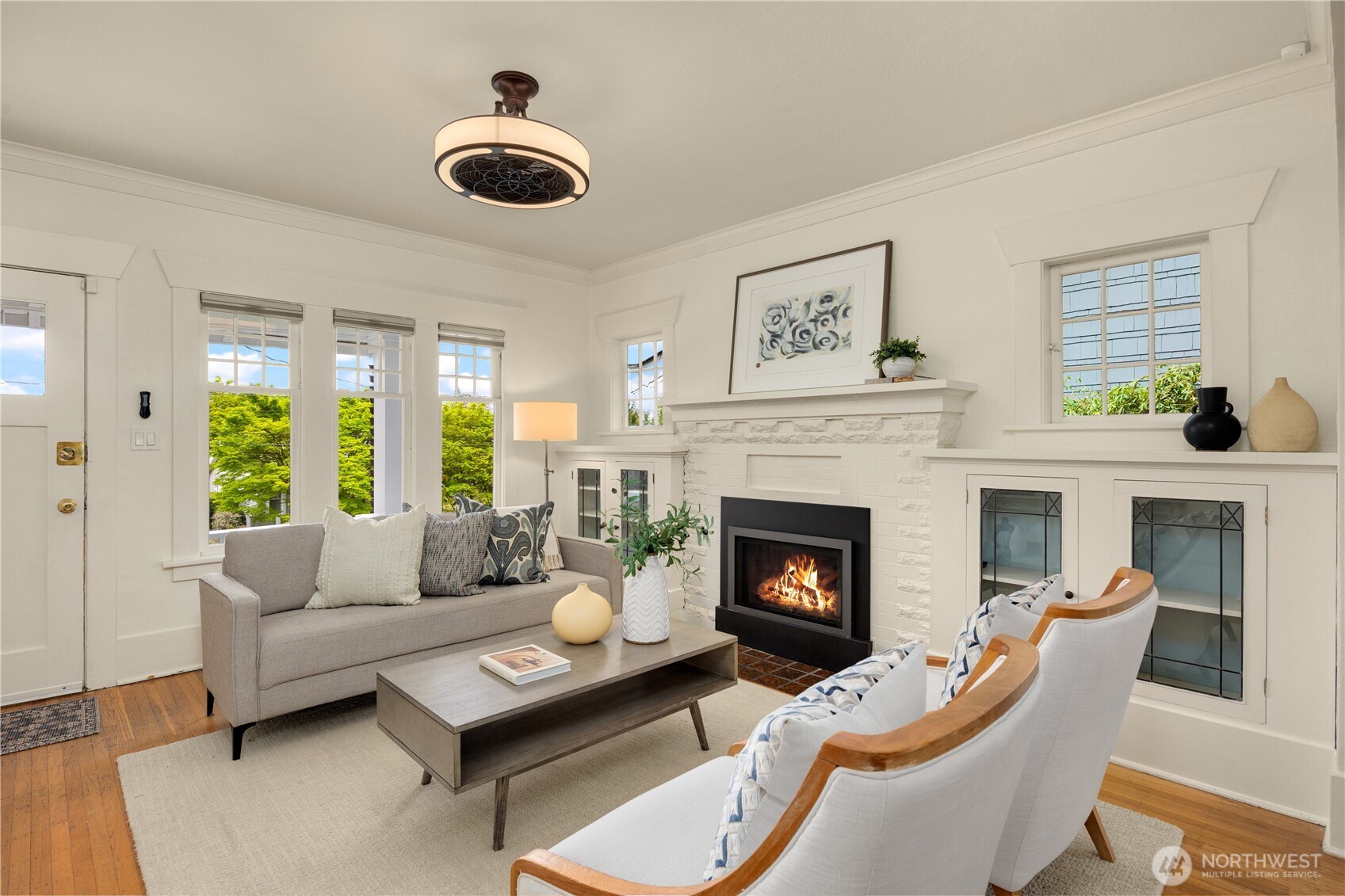 4747 Latona Avenue NE, Seattle, WA 98105