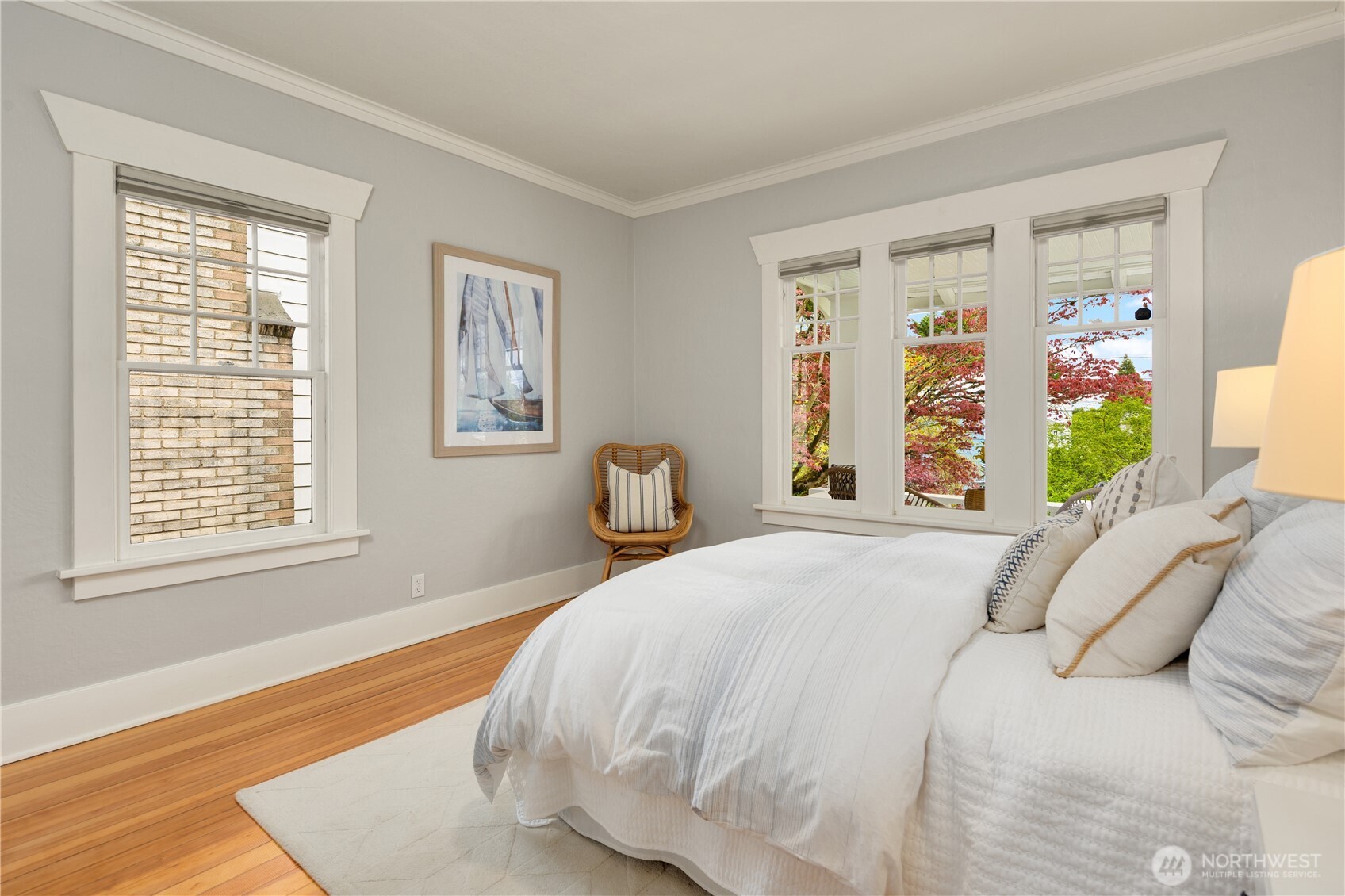 4747 Latona Avenue NE, Seattle, WA 98105