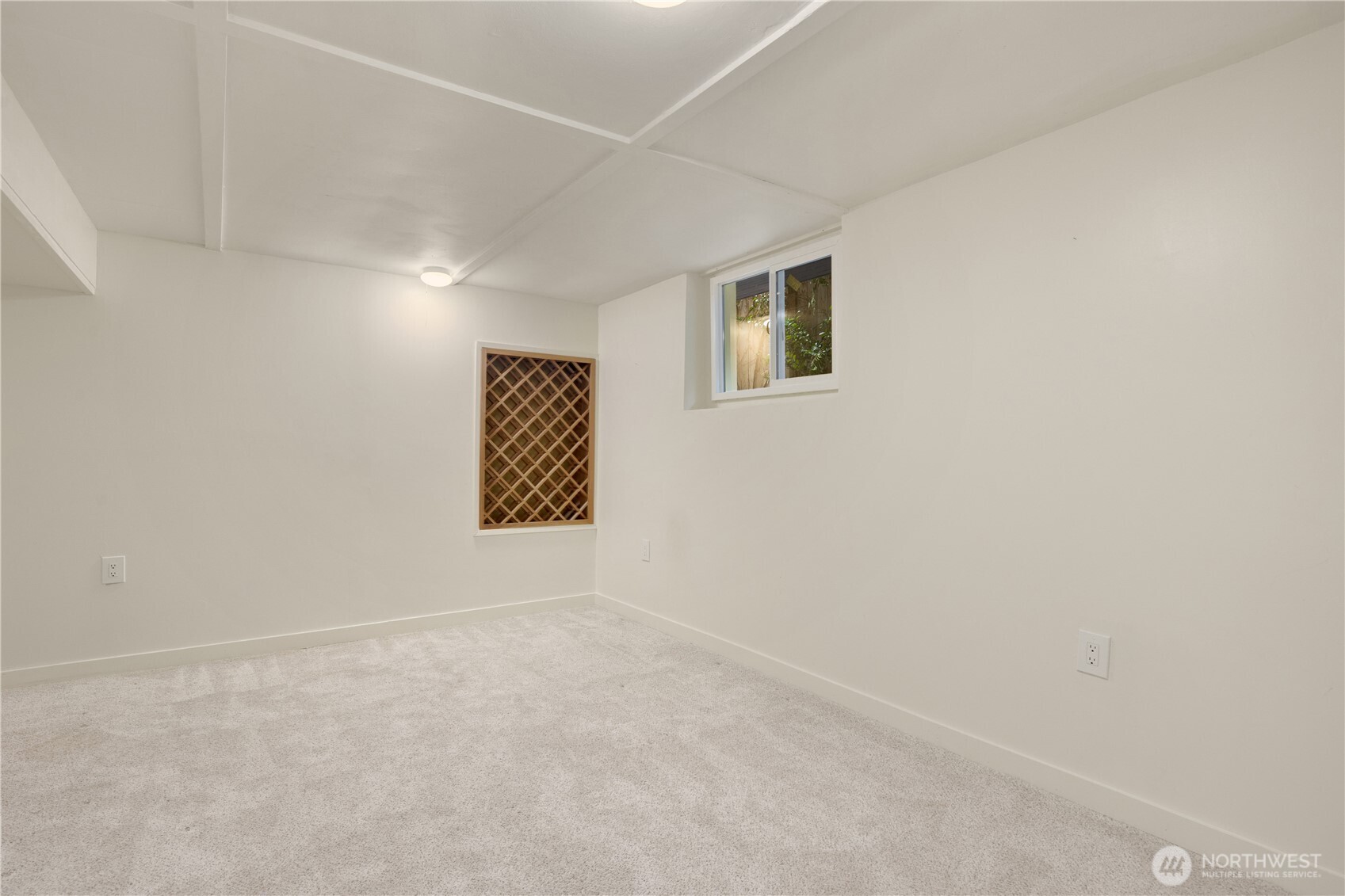 4747 Latona Avenue NE, Seattle, WA 98105