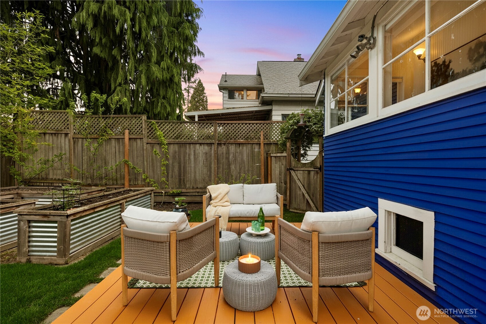 4747 Latona Avenue NE, Seattle, WA 98105