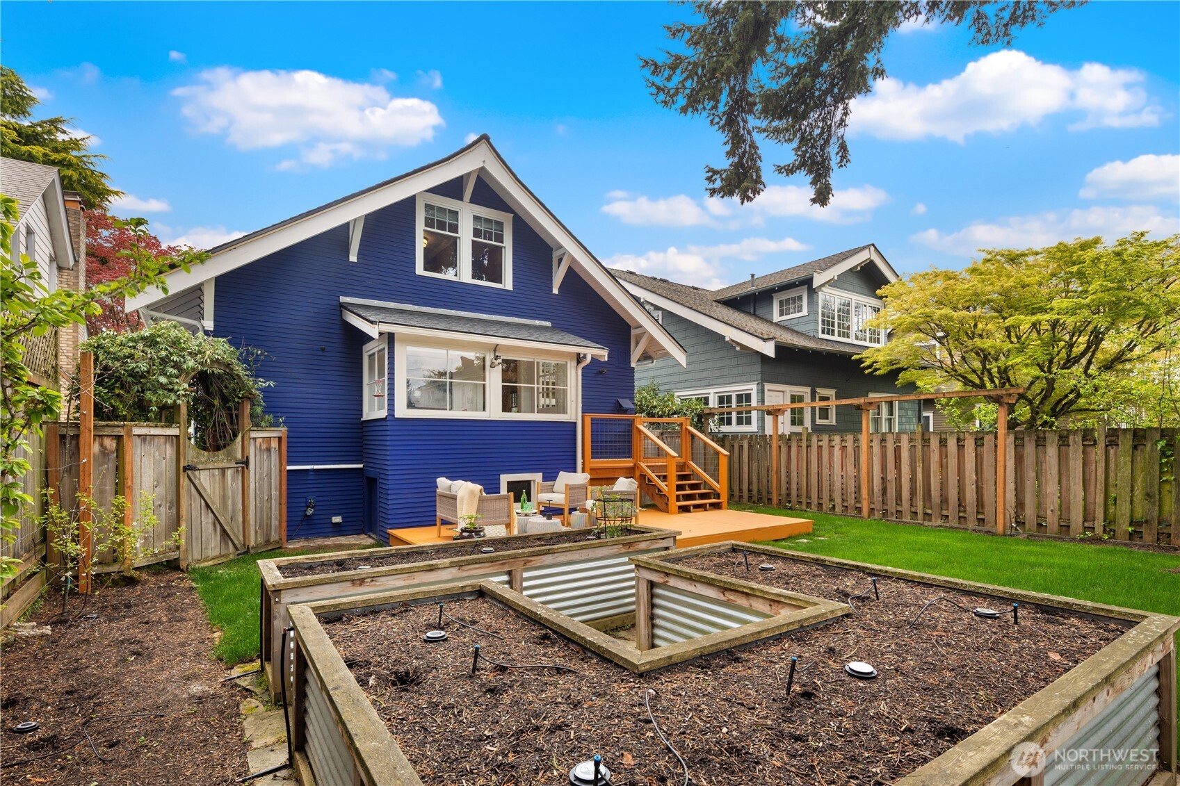 4747 Latona Avenue NE, Seattle, WA 98105
