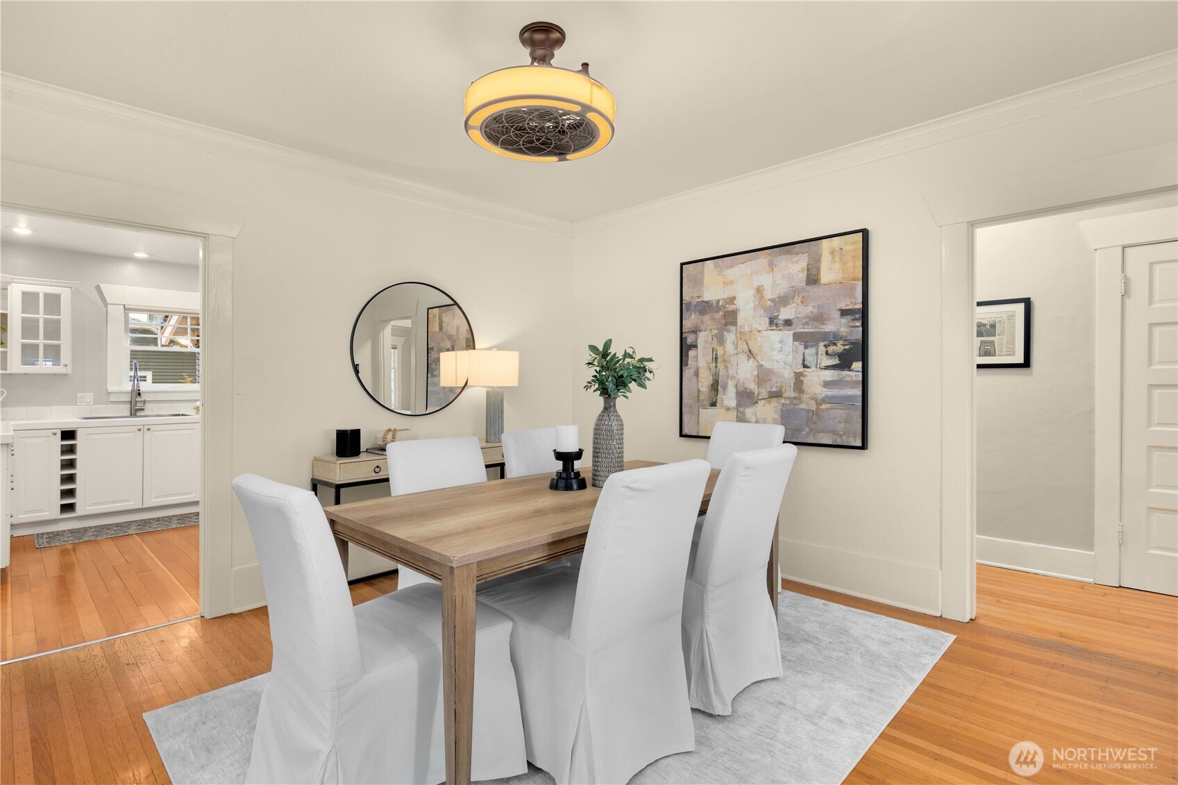 4747 Latona Avenue NE, Seattle, WA 98105