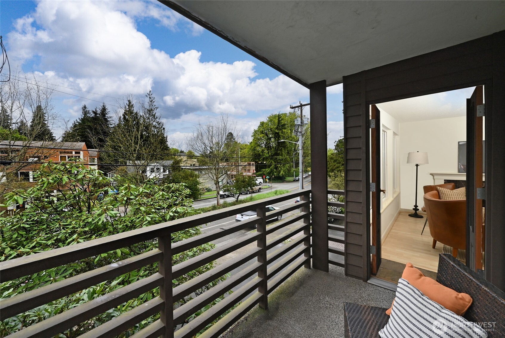 3505 W Government Way #205, Seattle, WA 98199