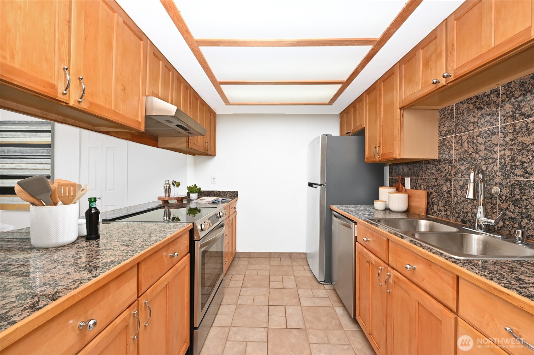 3505 W Government Way #205, Seattle, WA 98199