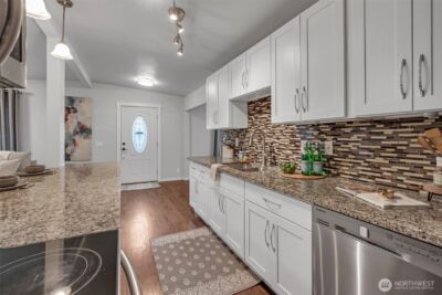 616 S 318th Place , Federal Way, WA 98003 - Photo 11