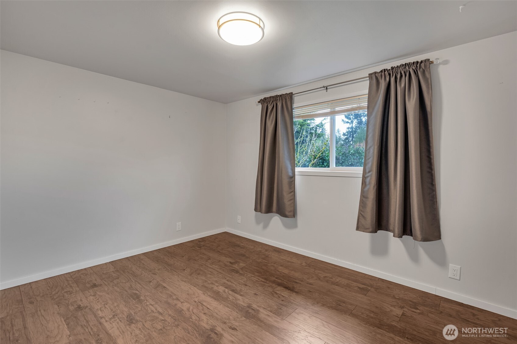 616 S 318th Place , Federal Way, WA 98003