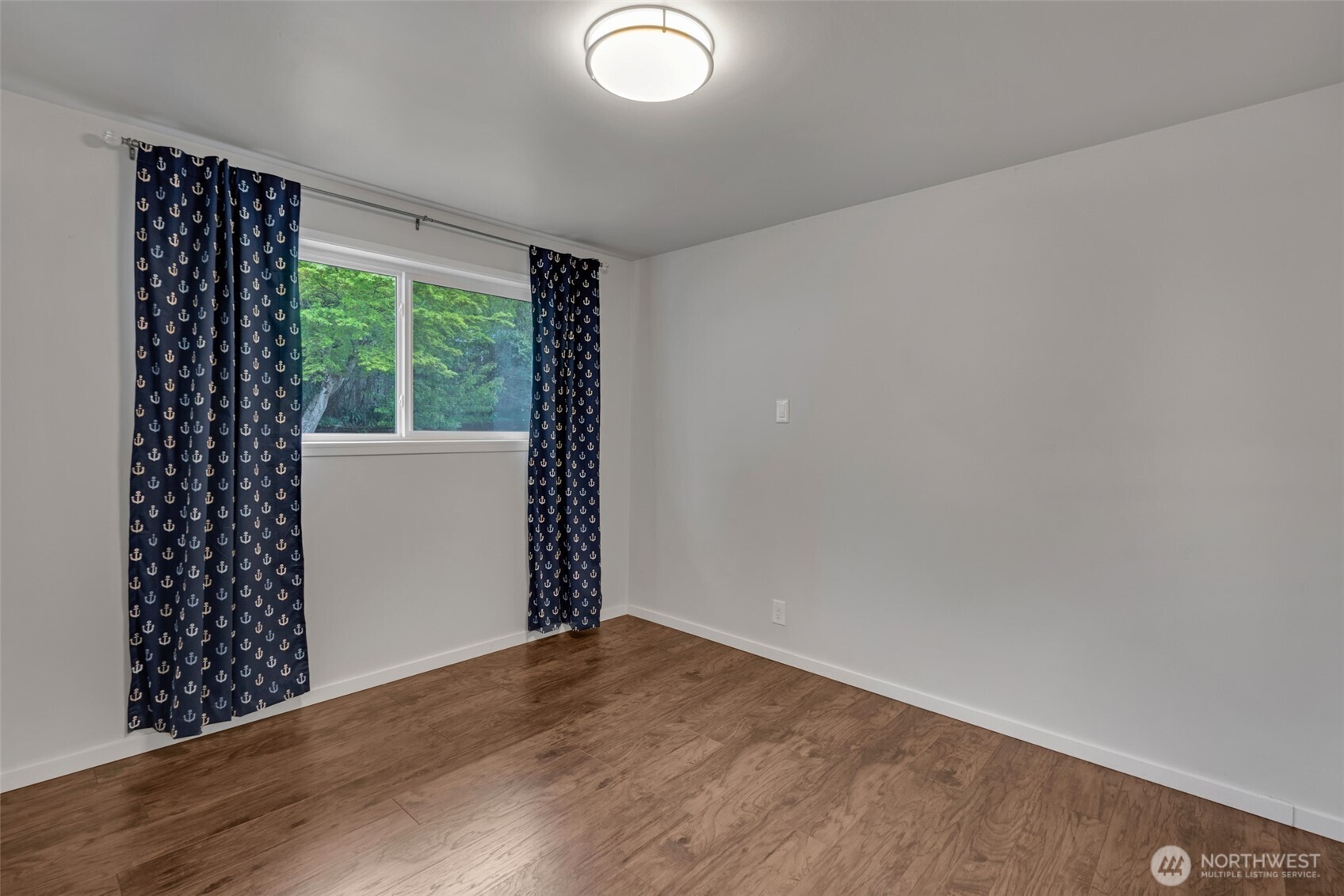 616 S 318th Place , Federal Way, WA 98003