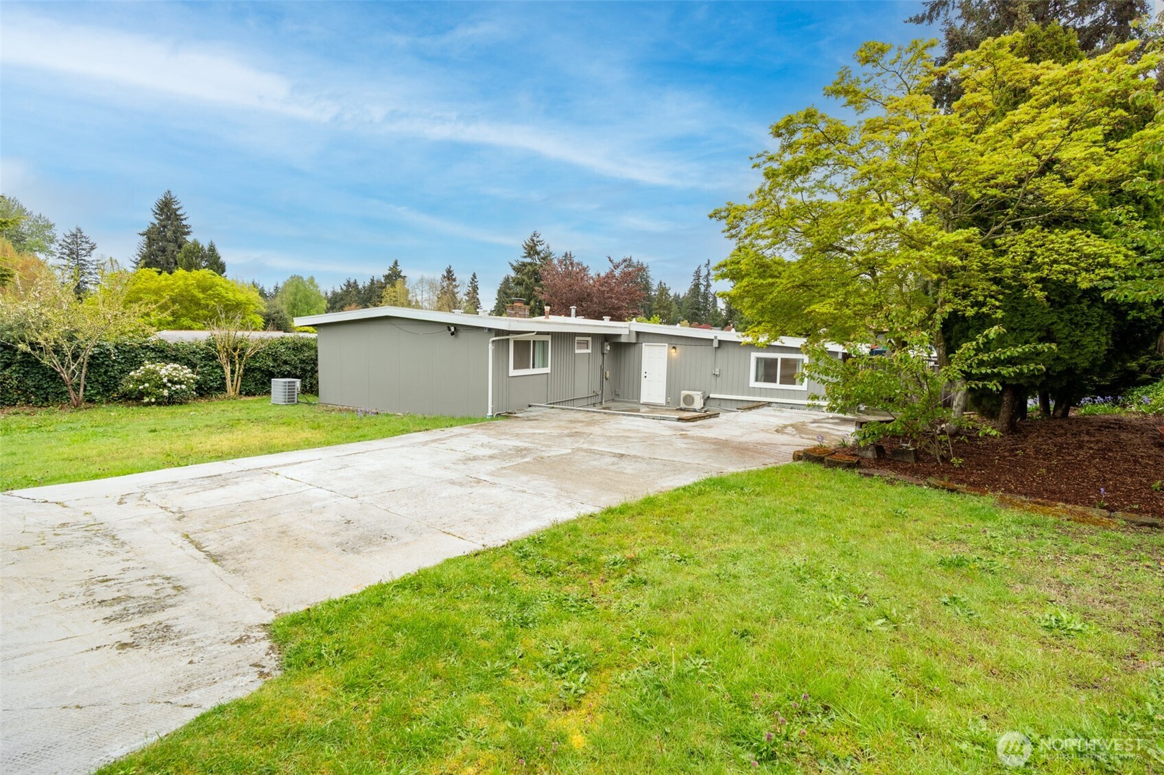 616 S 318th Place , Federal Way, WA 98003