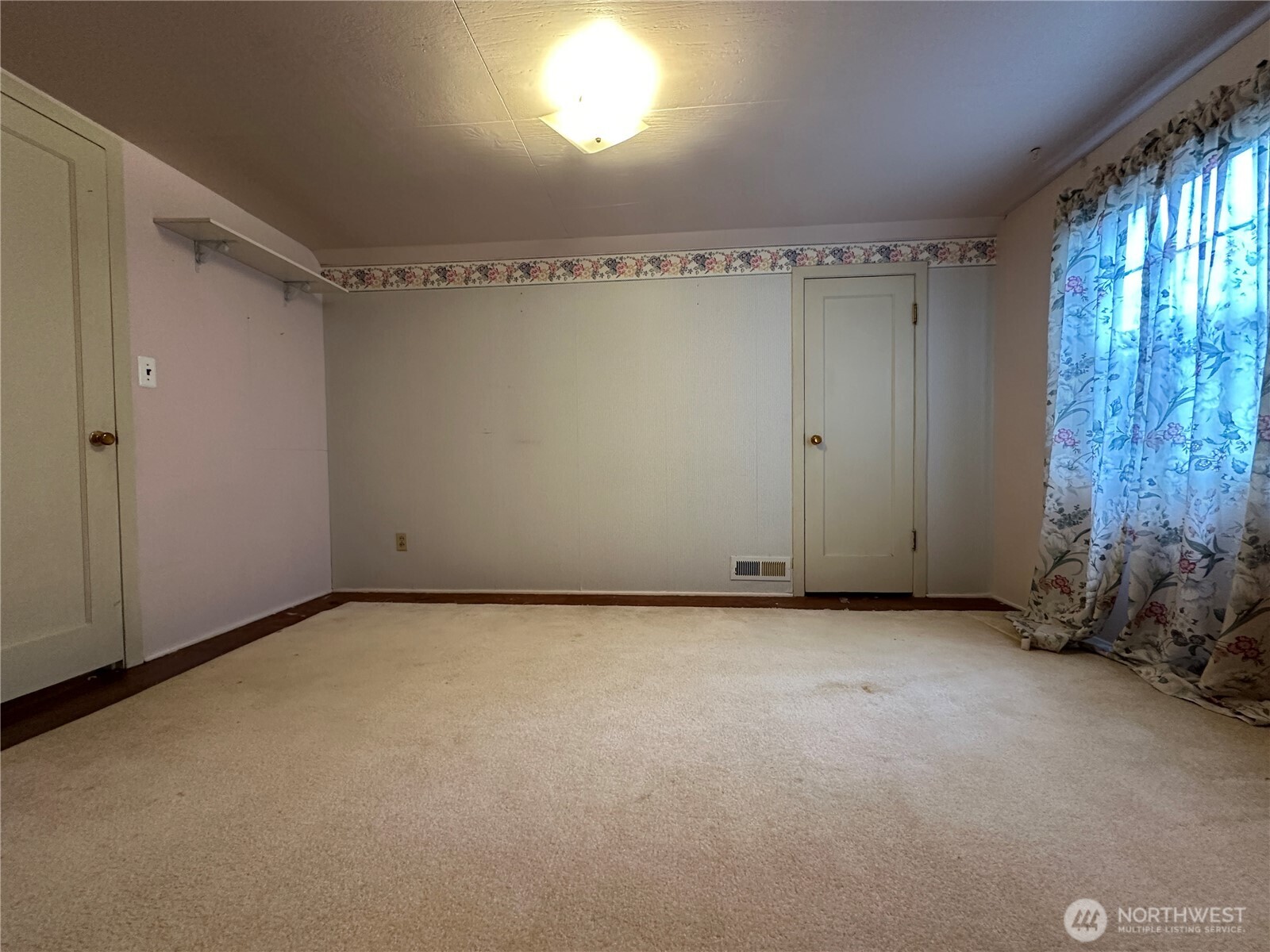 615 E Spruce , Montesano, WA 98563