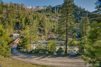 7003 Icicle Road , Leavenworth, WA 98826 - Photo 14