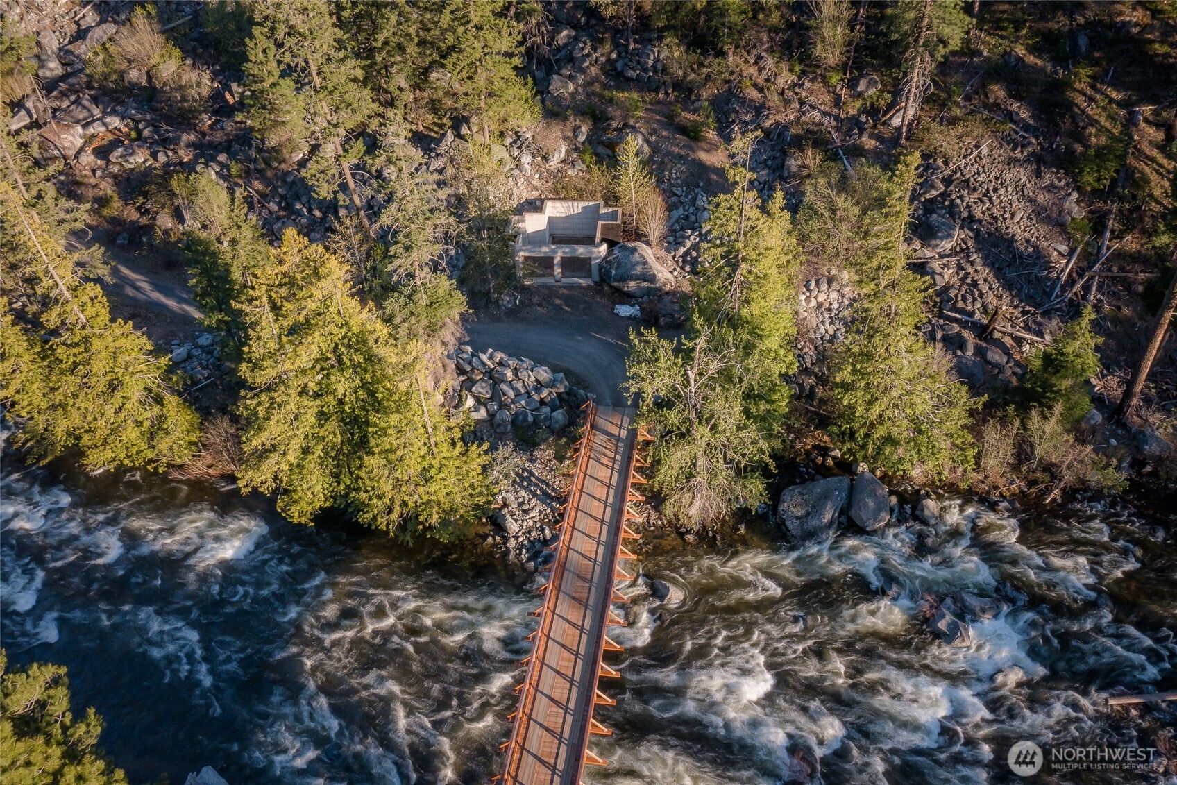7003 Icicle Road , Leavenworth, WA 98826