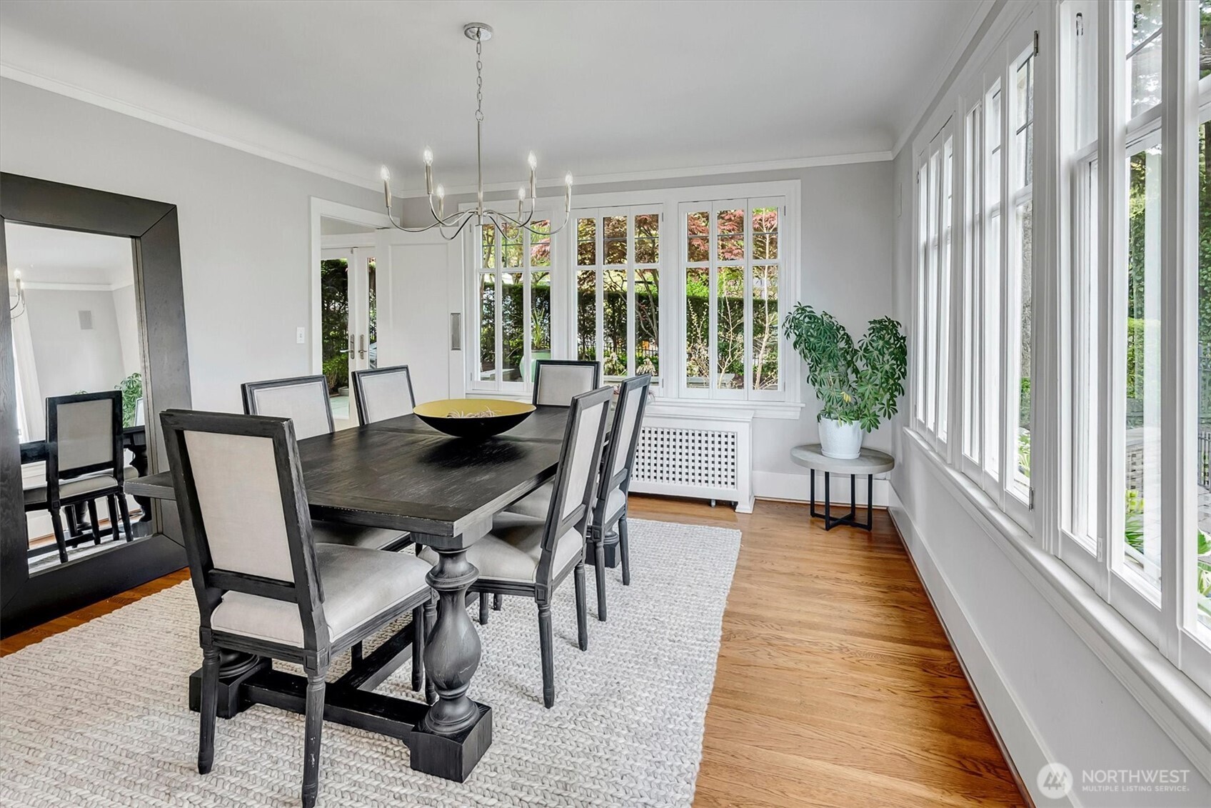 371 Prospect Street , Seattle, WA 98109-3751