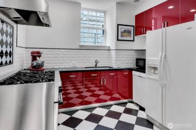 371 Prospect Street , Seattle, WA 98109-3751 - Photo 15