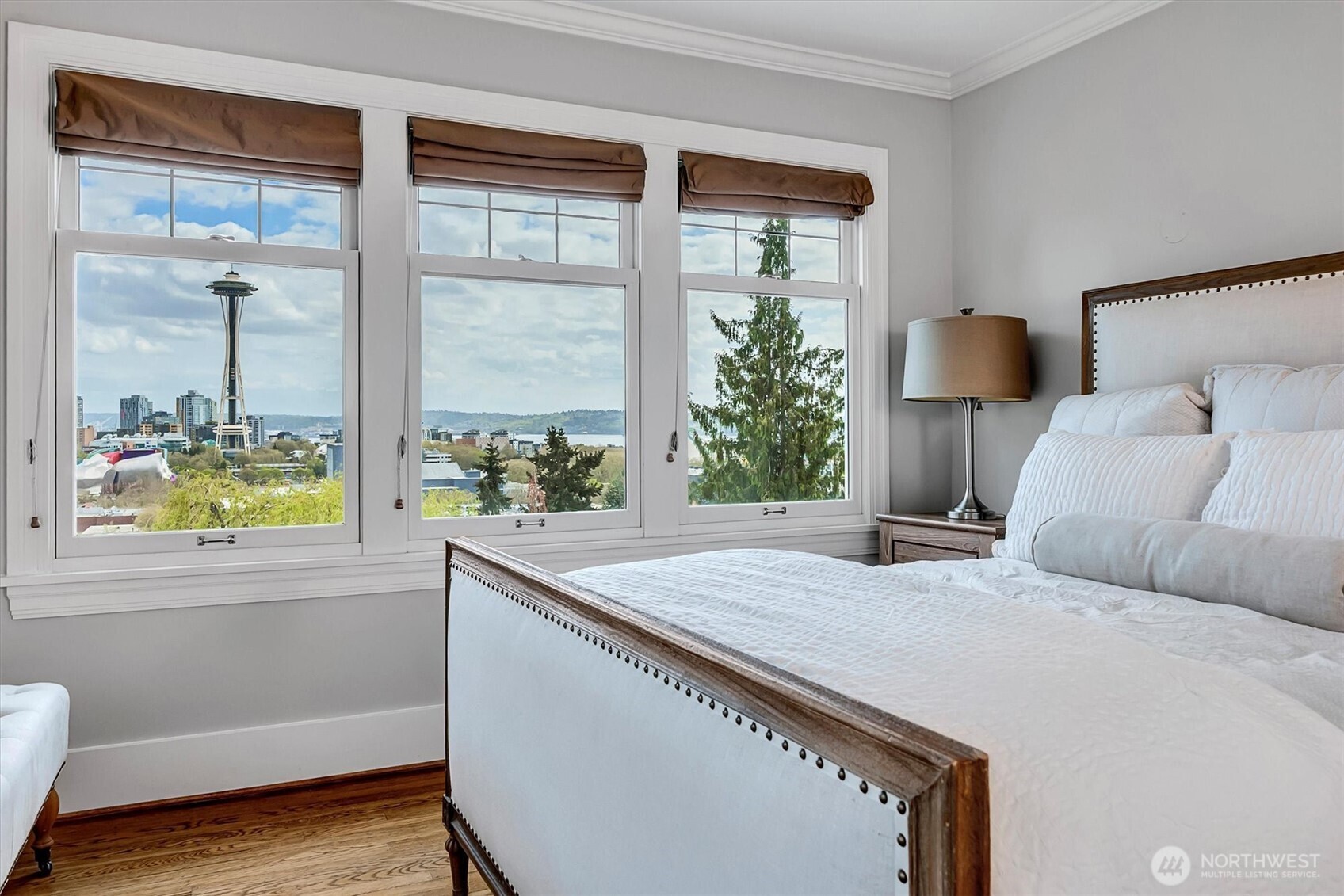 371 Prospect Street , Seattle, WA 98109-3751