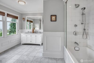 371 Prospect Street , Seattle, WA 98109-3751 - Photo 27