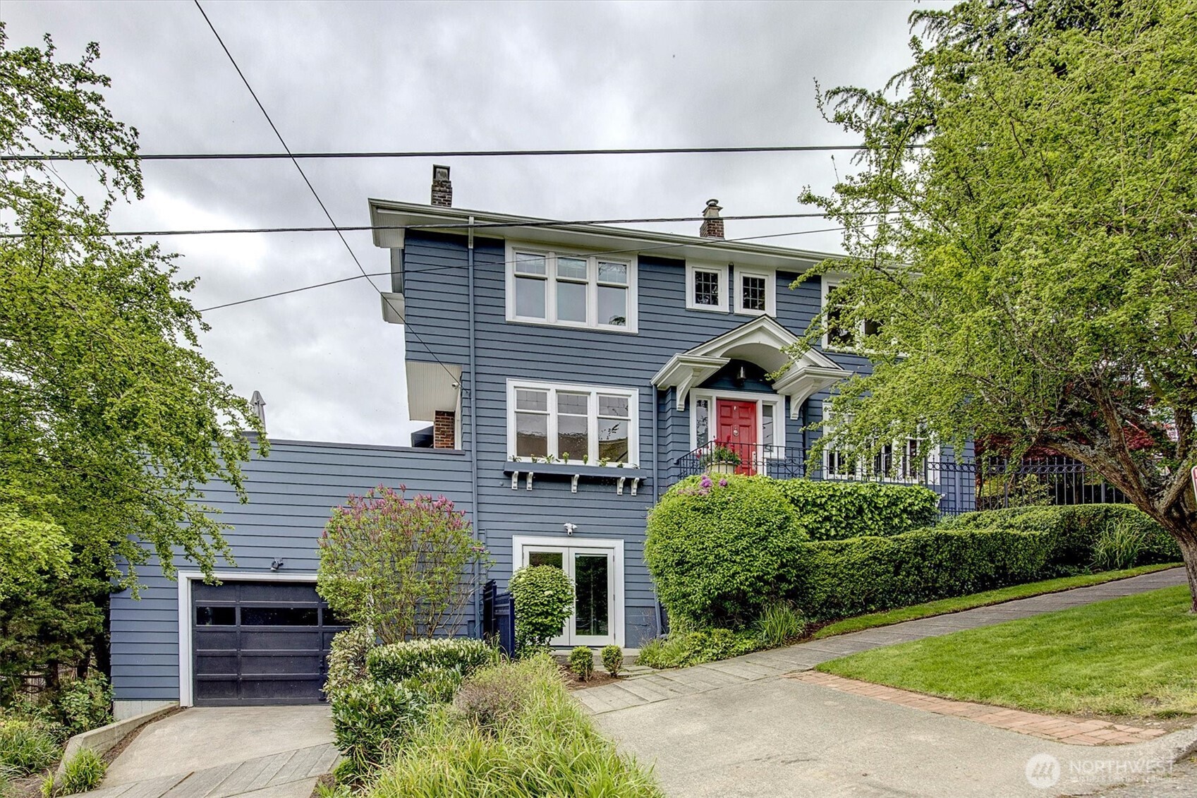 371 Prospect Street , Seattle, WA 98109-3751