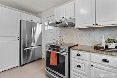 3844 30th Avenue W, Seattle, WA 98199-1707 - Photo 15