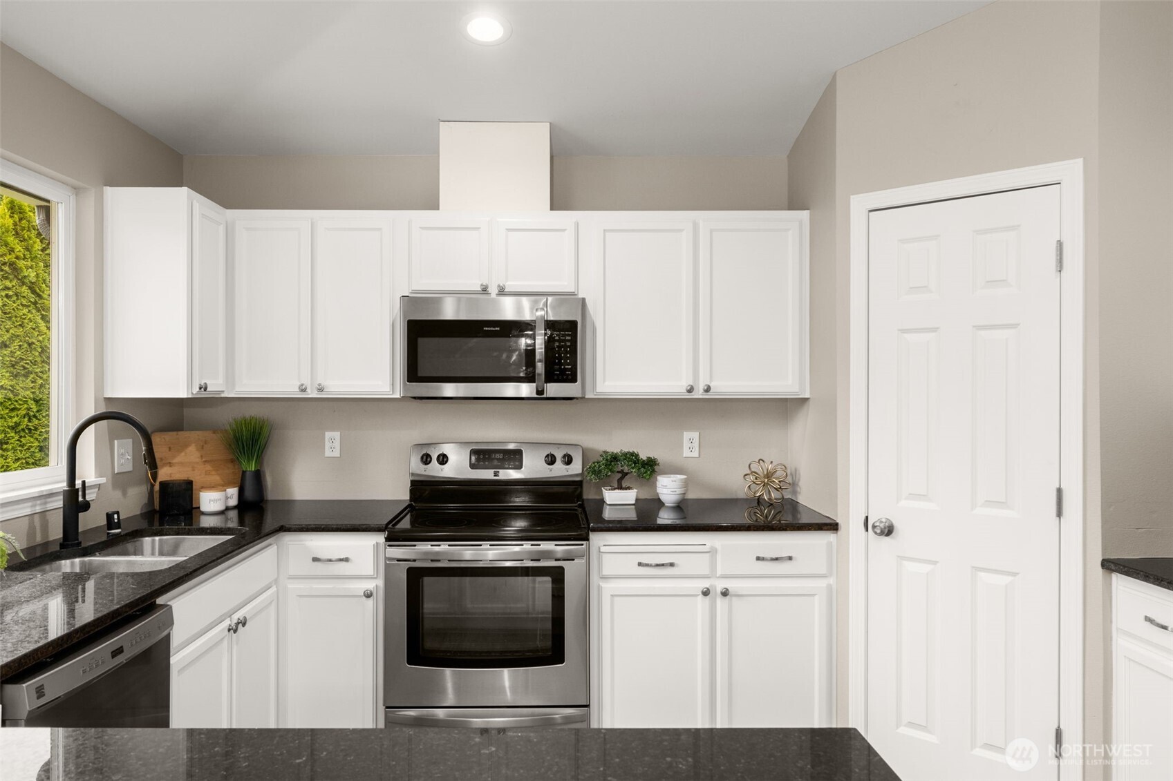 27527 NE 141st Place , Duvall, WA 98019