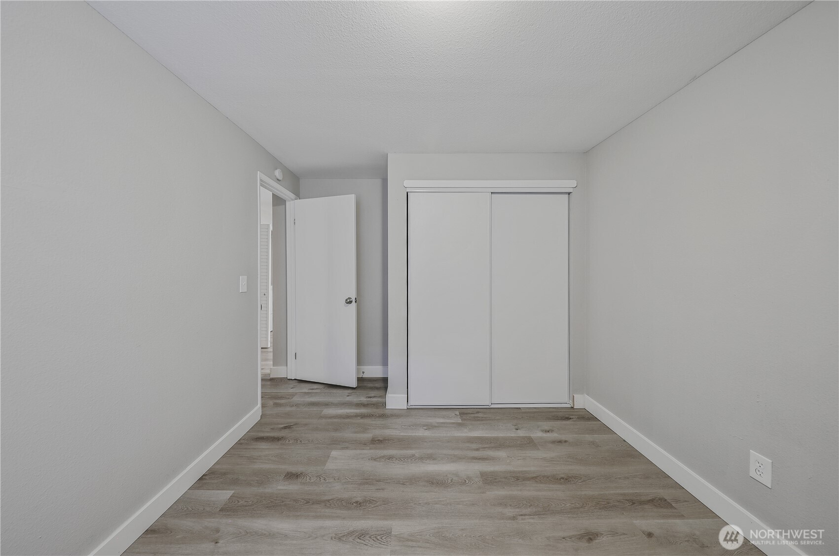 1021 30th Street NE, Auburn, WA 98002