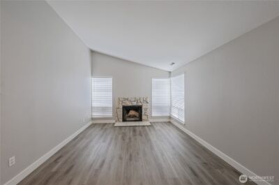 1021 30th Street NE, Auburn, WA 98002 - Photo 6