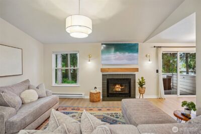 4617 Grandview Drive W #B, Tacoma, WA 98466