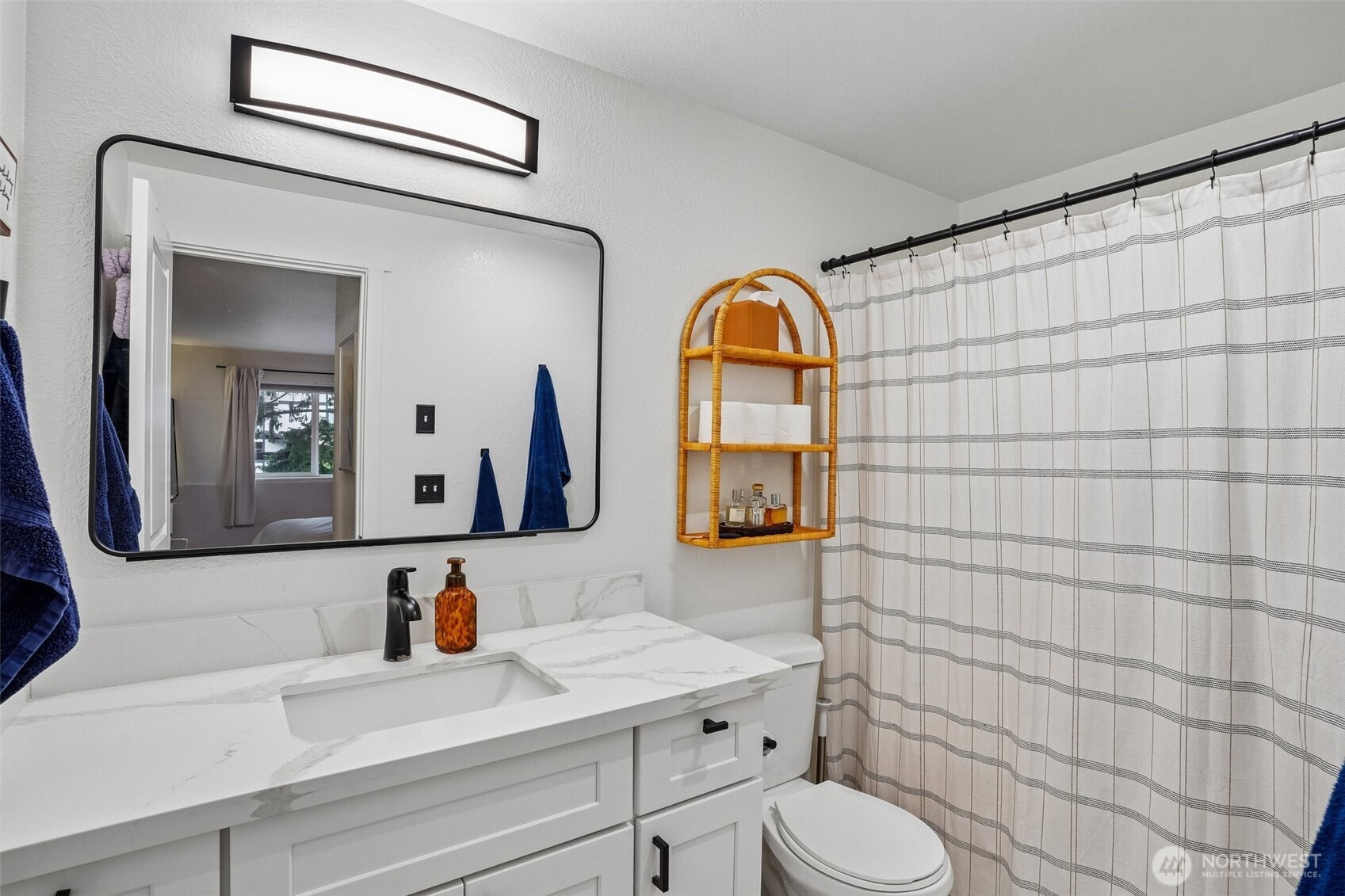 4617 Grandview Drive W #B, Tacoma, WA 98466