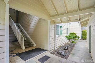 4617 Grandview Drive W #B, Tacoma, WA 98466 - Photo 2