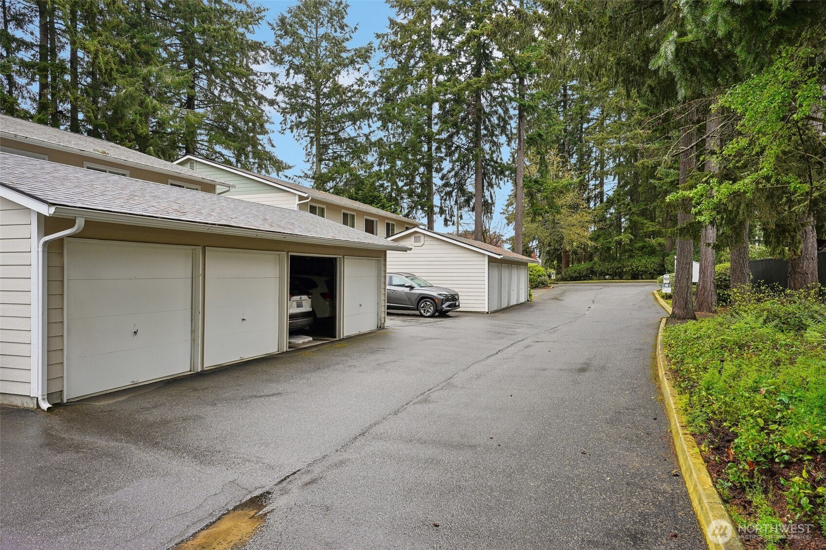 4617 Grandview Drive W #B, Tacoma, WA 98466