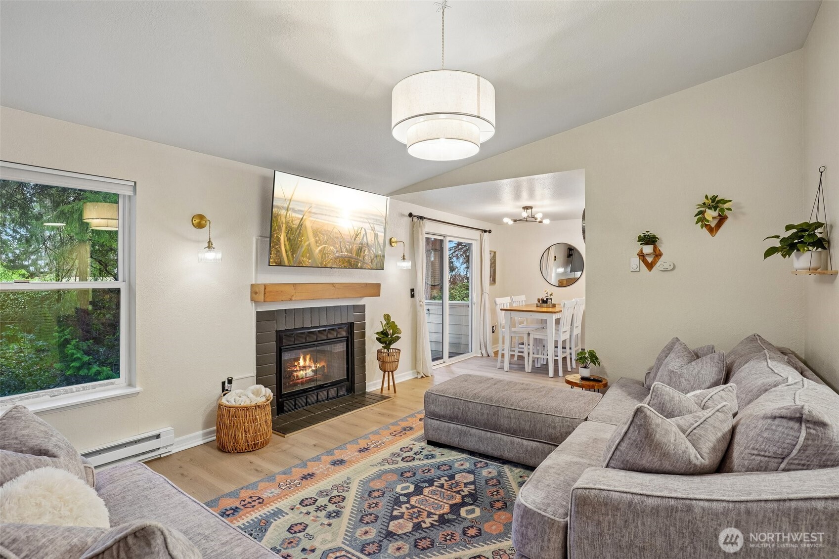 4617 Grandview Drive W #B, Tacoma, WA 98466
