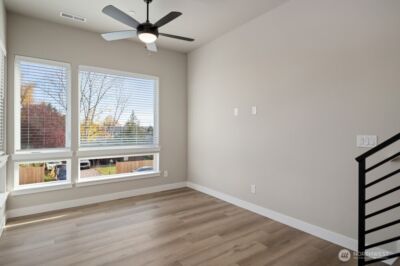 12810 66th Avenue S, Seattle, WA 98178 - Photo 11