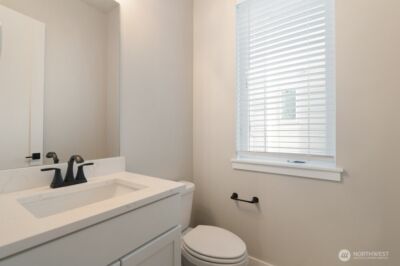 6613 S 128th Street , Seattle, WA 98178 - Photo 4
