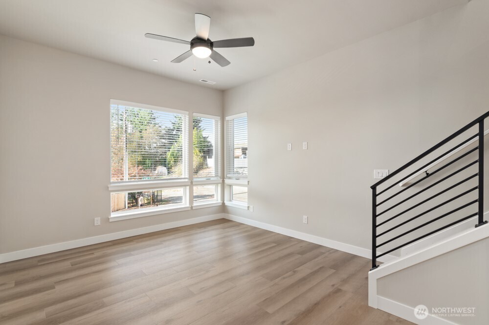 12814 66th Avenue S, Seattle, WA 98178