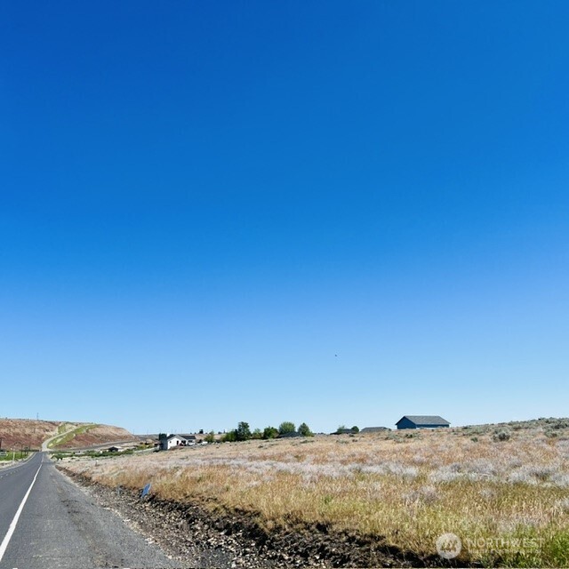 5355 NE McConihe Rd , Moses Lake, WA 98837