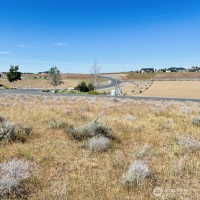 5355 NE McConihe Rd , Moses Lake, WA 98837 - Photo 3