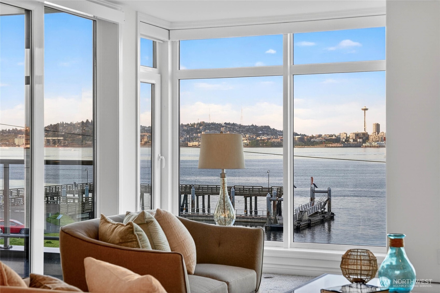 1661 Harbor Avenue SW #301, Seattle, WA 98126