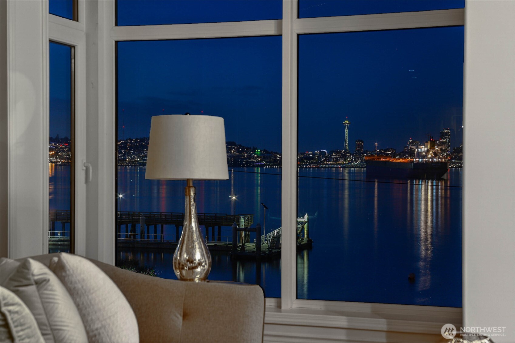 1661 Harbor Avenue SW #301, Seattle, WA 98126