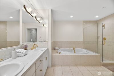 1661 Harbor Avenue SW #301, Seattle, WA 98126 - Photo 20