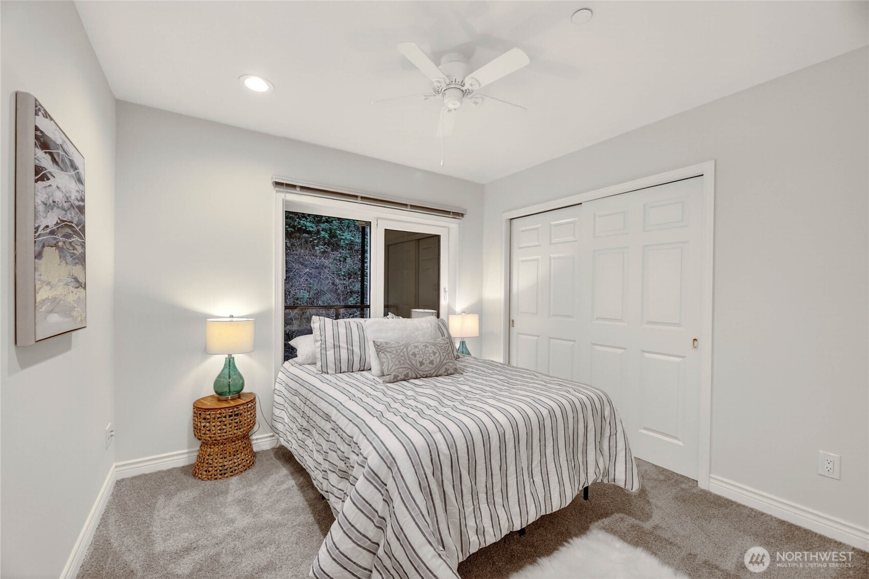1661 Harbor Avenue SW #301, Seattle, WA 98126