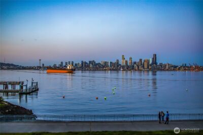 1661 Harbor Avenue SW #301, Seattle, WA 98126 - Photo 1