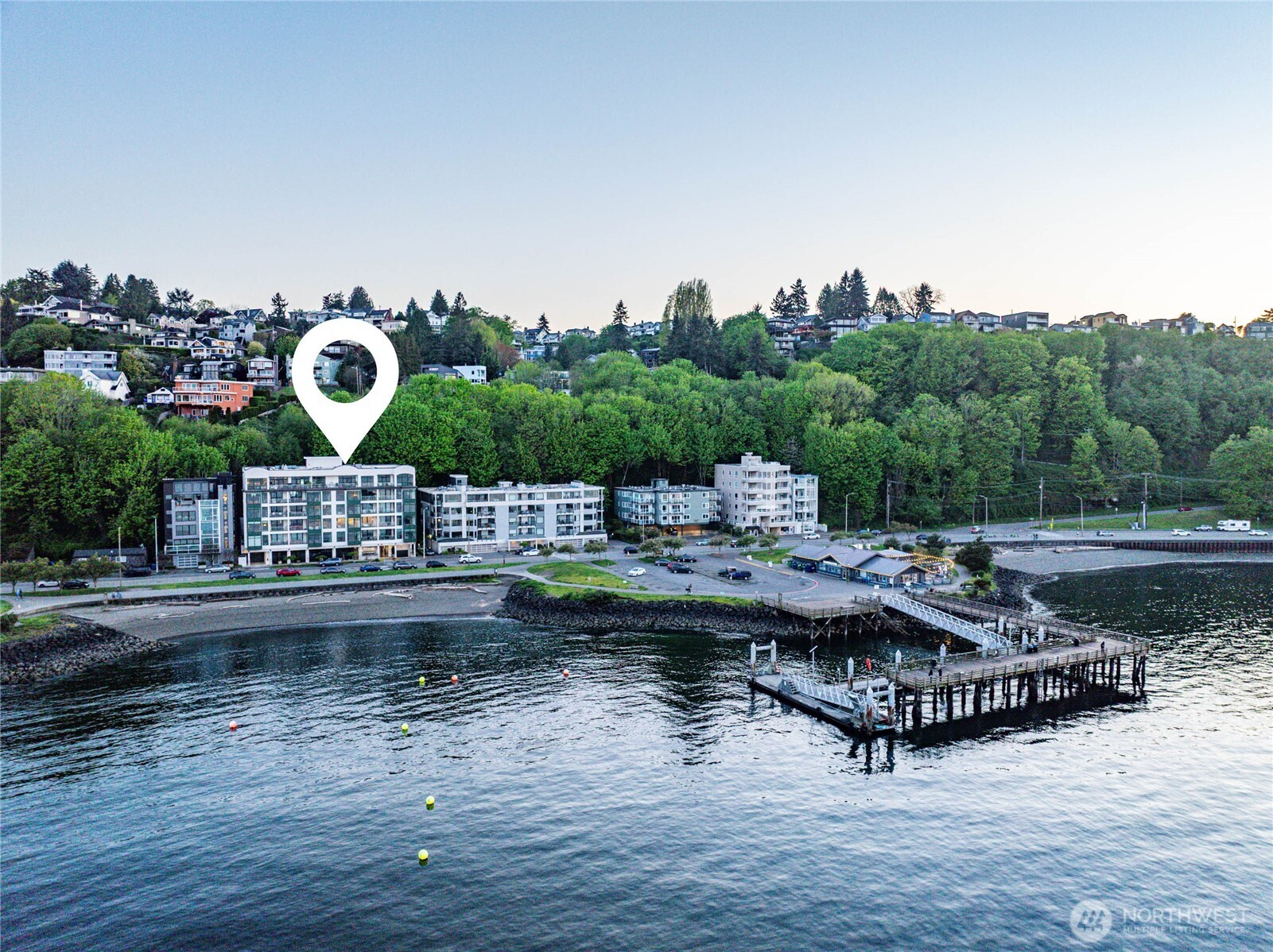 1661 Harbor Avenue SW #301, Seattle, WA 98126