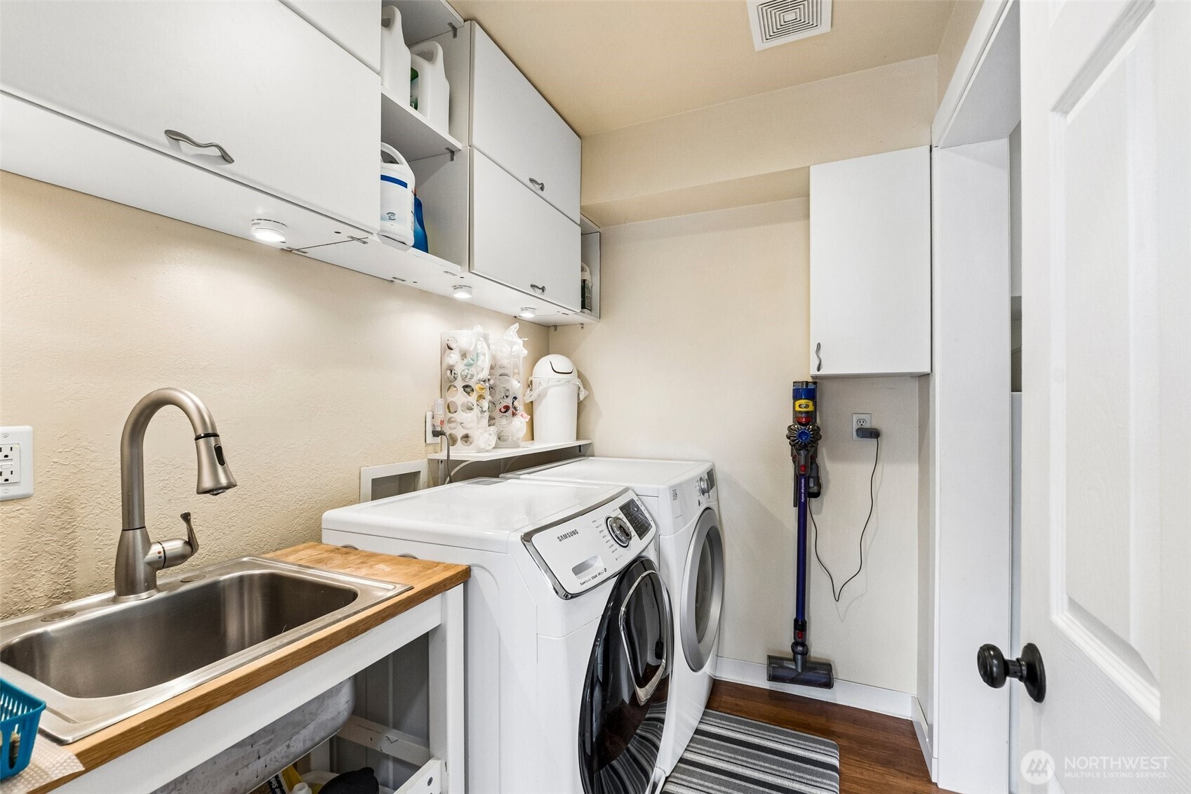 1929 19th Avenue Ct SE, Puyallup, WA 98372-7122