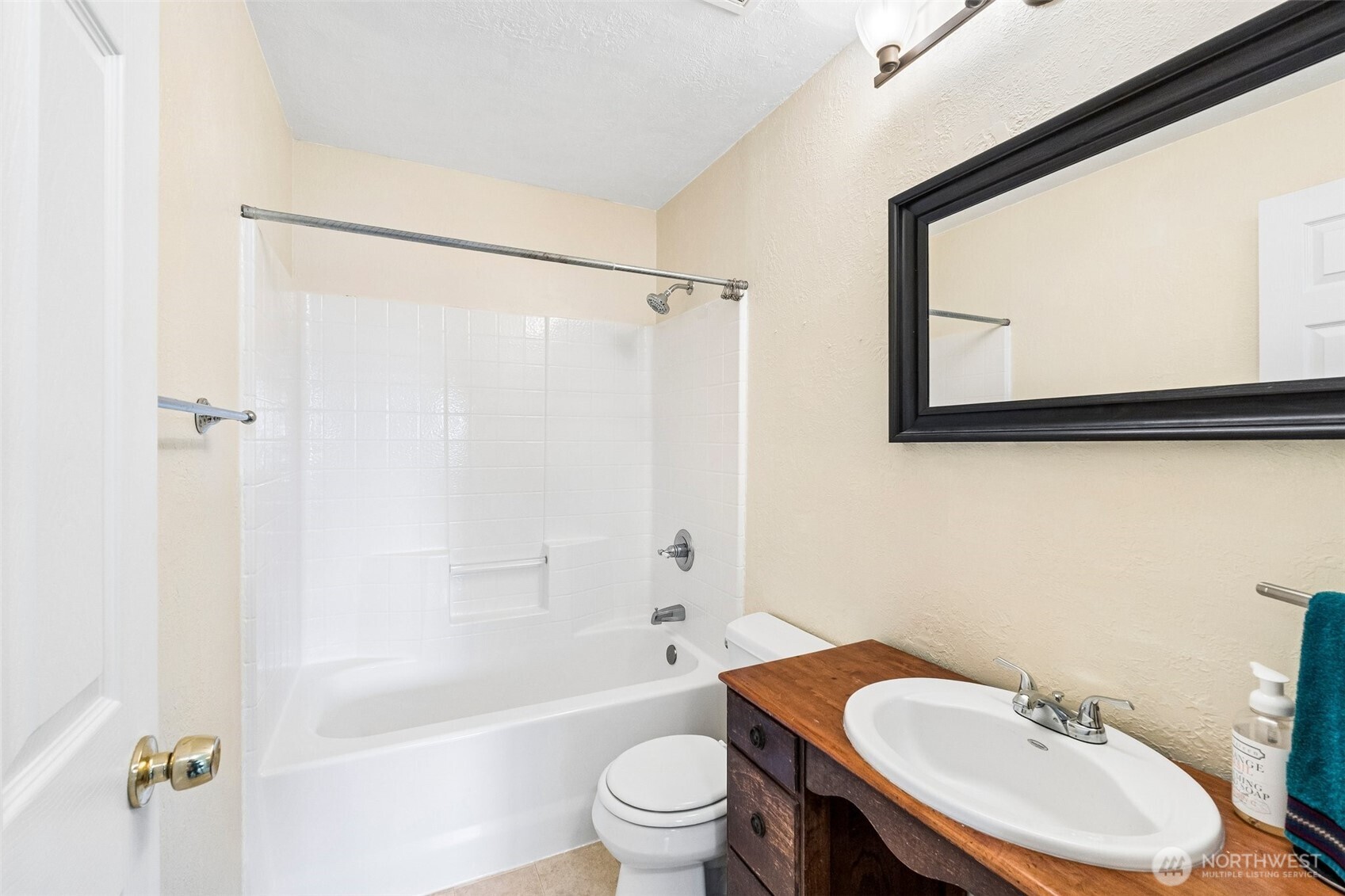 1929 19th Avenue Ct SE, Puyallup, WA 98372-7122