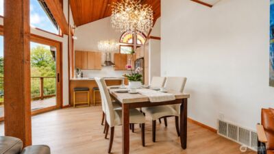 2419 Federal Avenue E, Seattle, WA 98102 - Photo 4