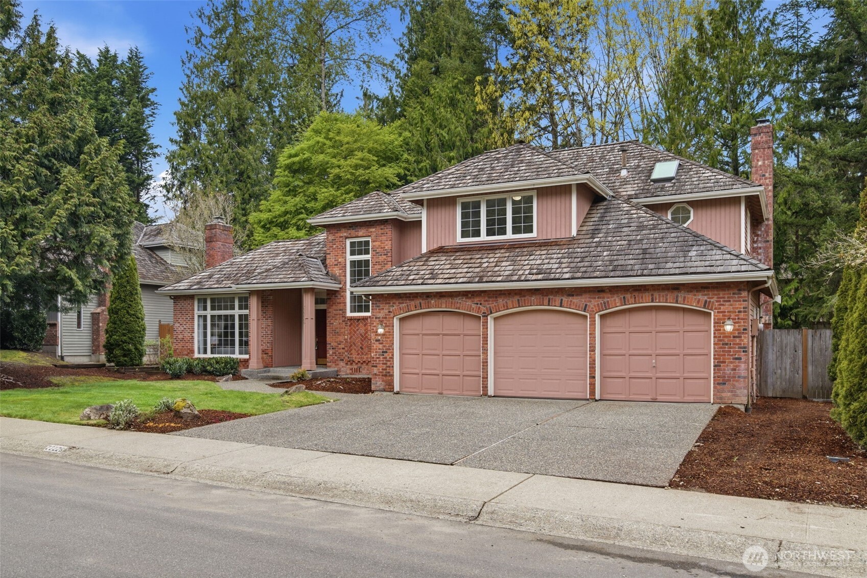 22226 NE 19th Street , Sammamish, WA 98074