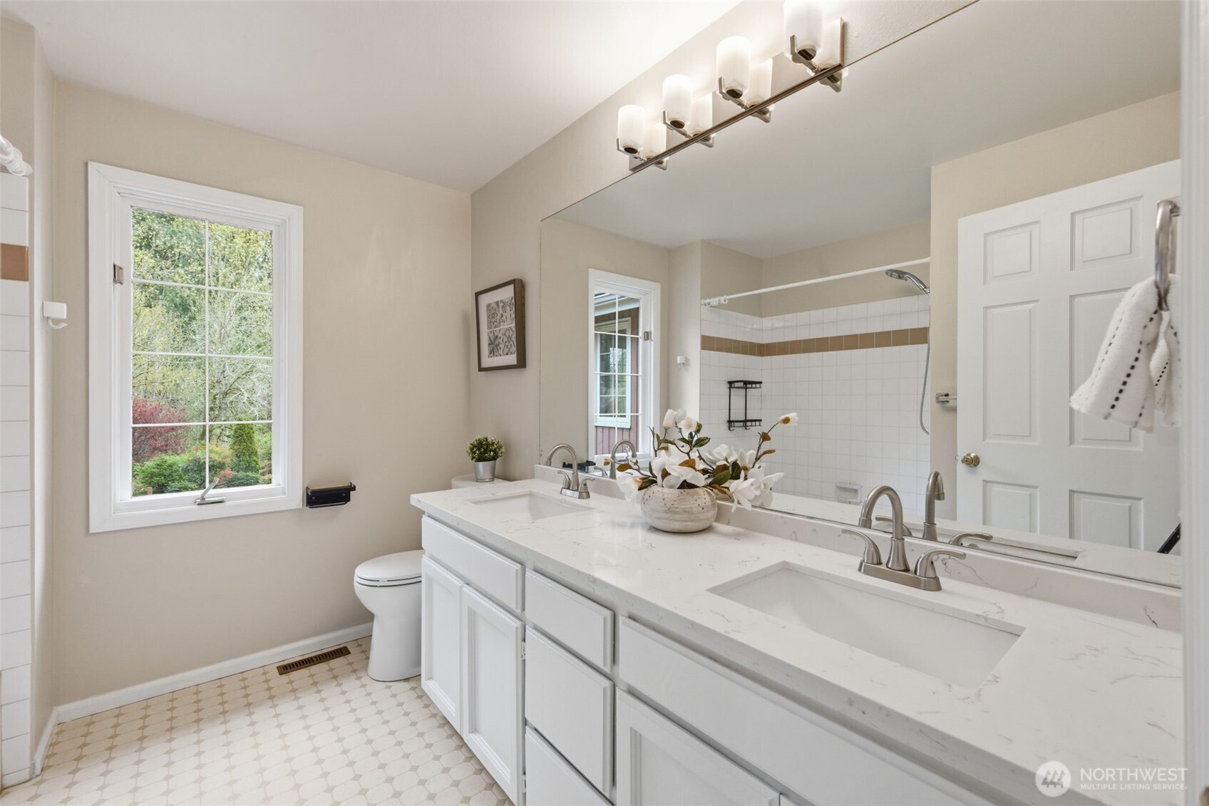 22226 NE 19th Street , Sammamish, WA 98074