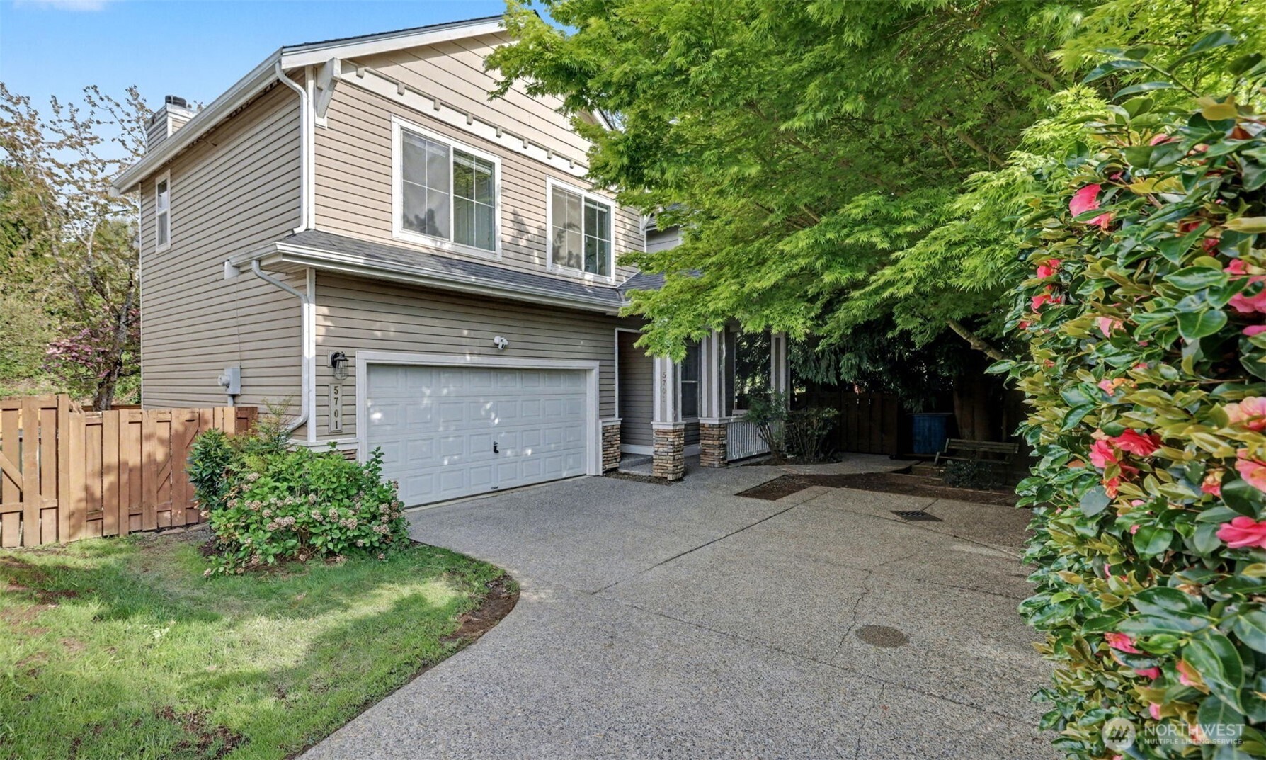 5701 S 234th Street #29, Kent, WA 98032