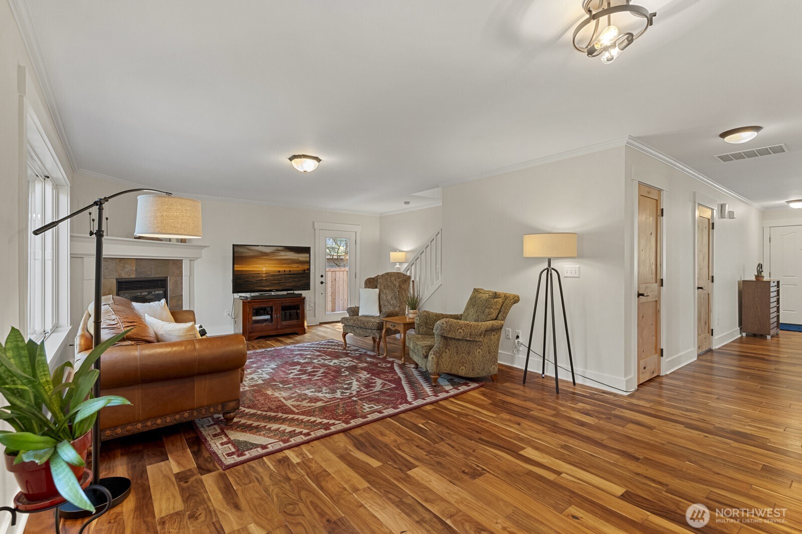 7320 Silent Creek Avenue SE, Snoqualmie, WA 98065