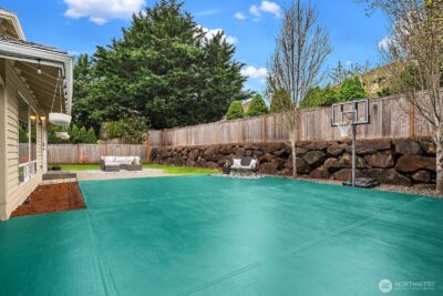 27182 SE 27th Street , Sammamish, WA 98075 - Photo 31