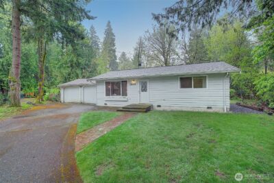2849 NE 178th Street , Lake Forest Park, WA 98155-4020